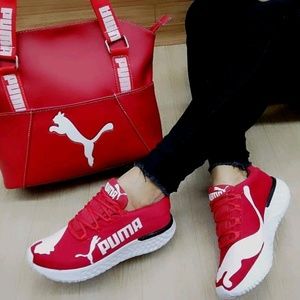 Meet your Posher, Esmeralda